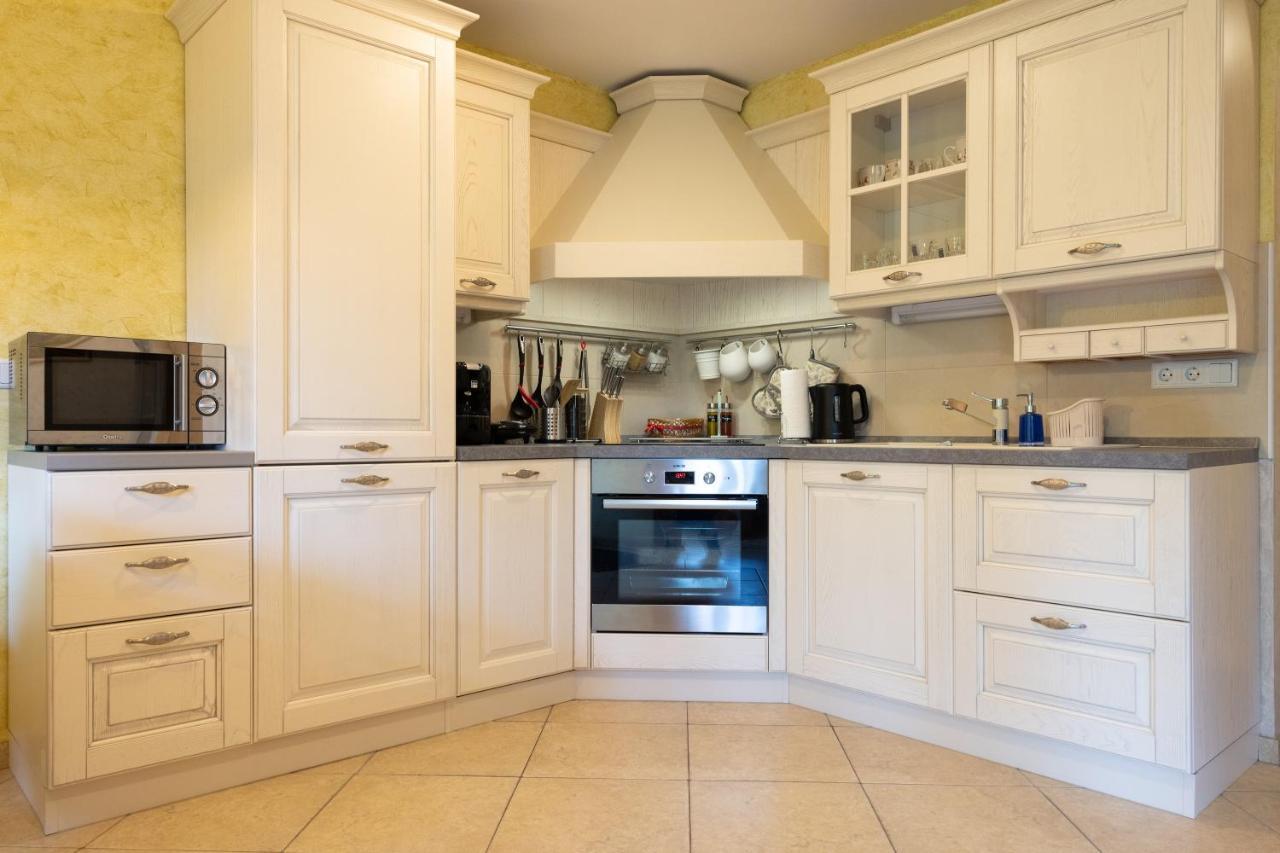 Apartma Krvavec - Cosy Mountain Retreat ツェルクニェ・ナ・ゴレニスケム エクステリア 写真